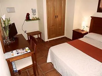 Casa Vazquez Otel