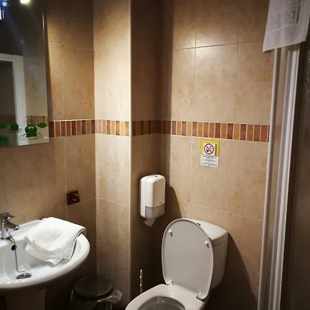 Casa Vazquez Otel Málaga